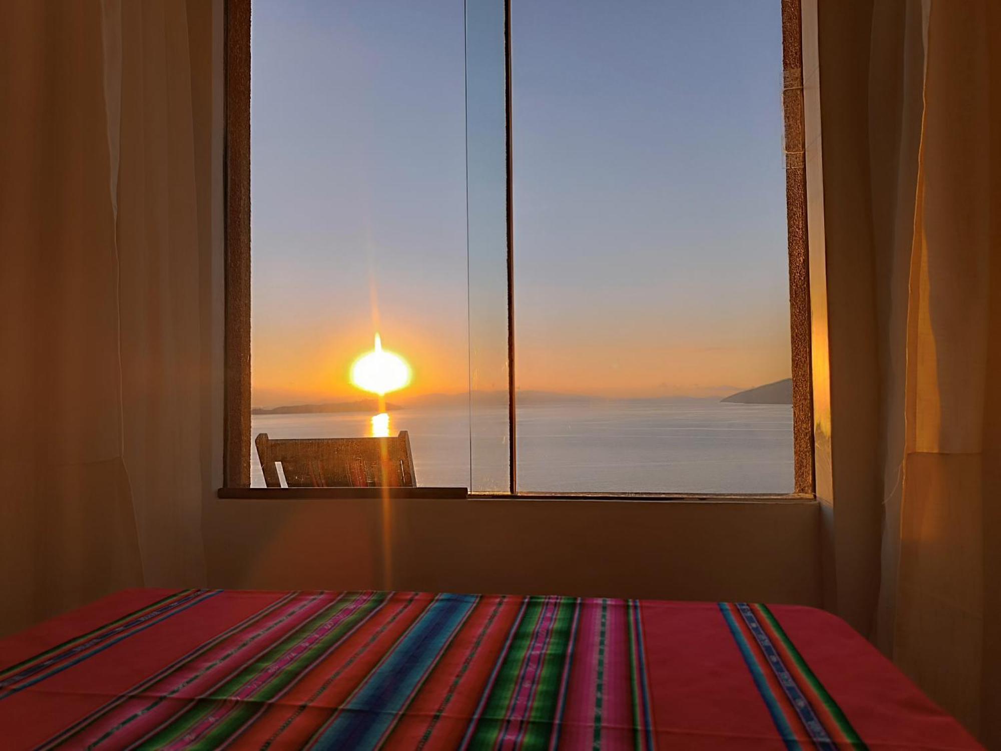 Sol Y Luna - Isla Del Sol Comunidad Yumani Zimmer foto